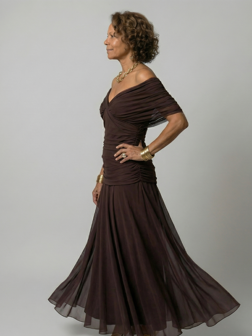 Calen | Off-Shoulder Flow Midi Klänning