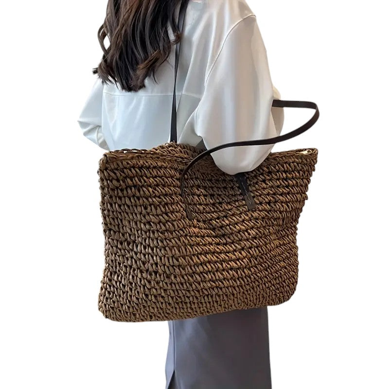 Arlianne - Vevad Tote Bag
