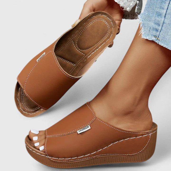 Celestria | Ortopediska Sandaler