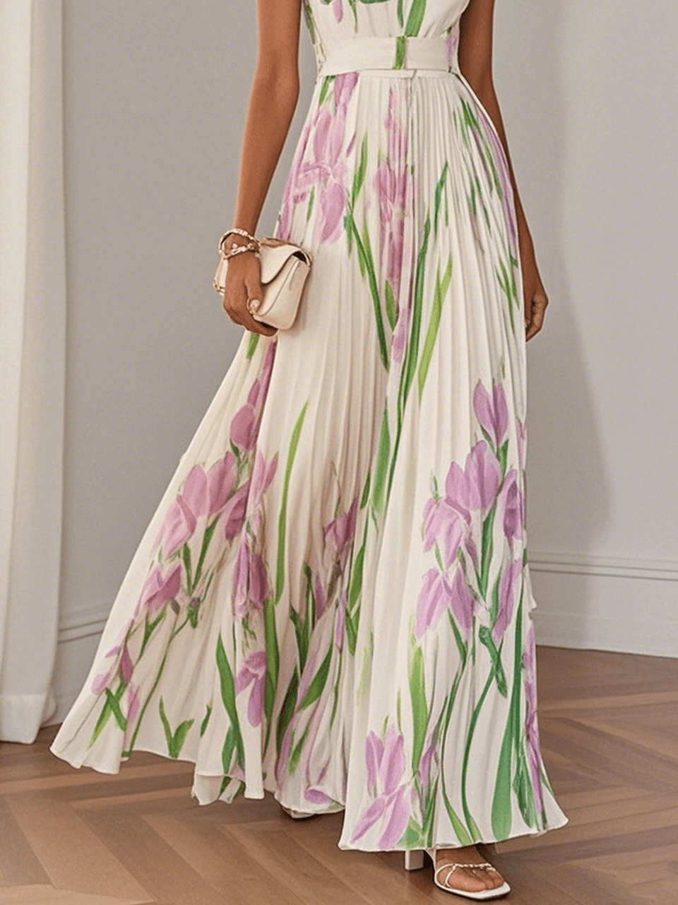 Cecilia | Plisserad Chiffon Maxiklänning med Blomsterprint