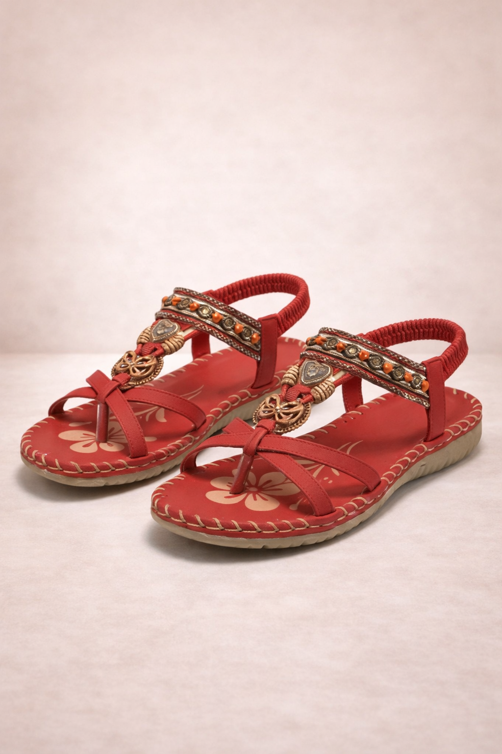Ibizastil sandaler som kombinerar komfort och elegans