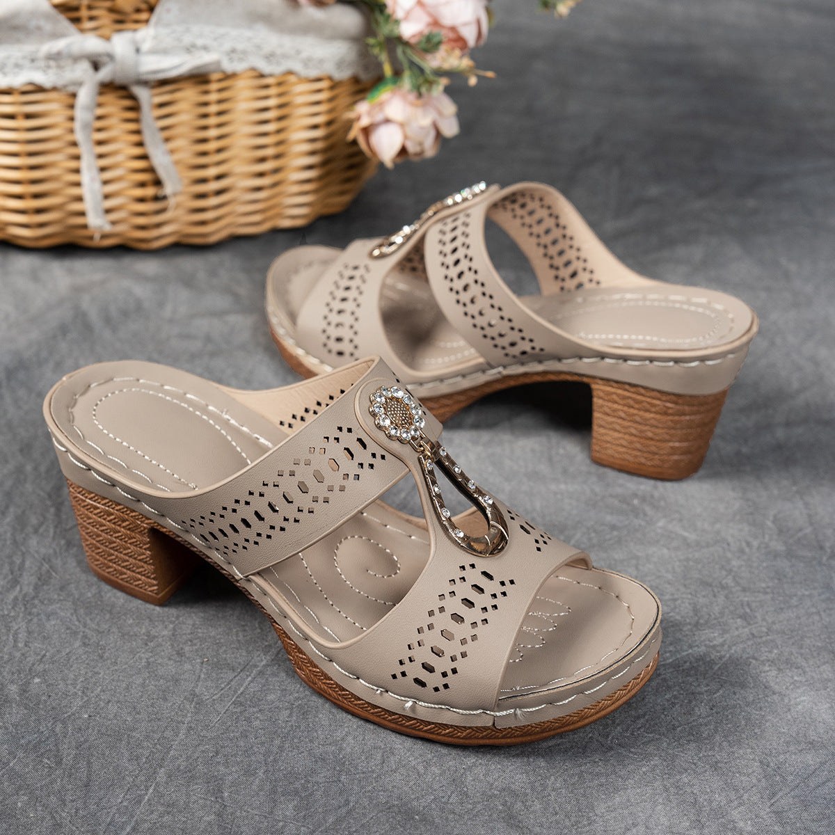 Isabella™ | Komfortable ortopediska sandaler med hög klack