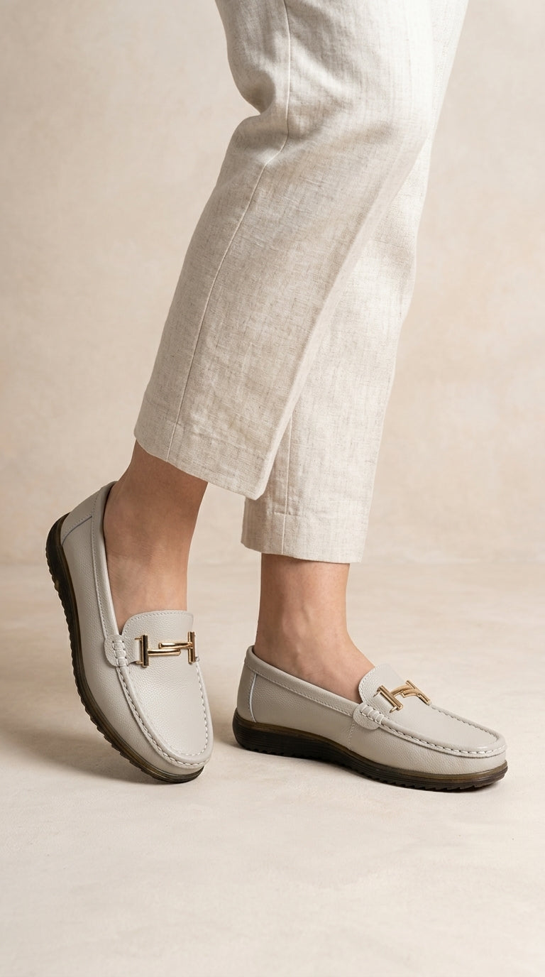Moccasiner i äkta läder